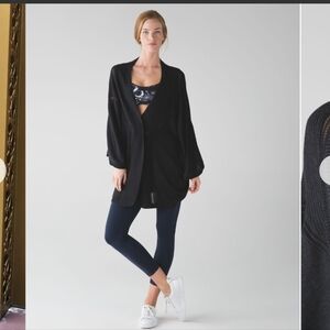 Lululemon Breeze Easy Wrap Heathered Black